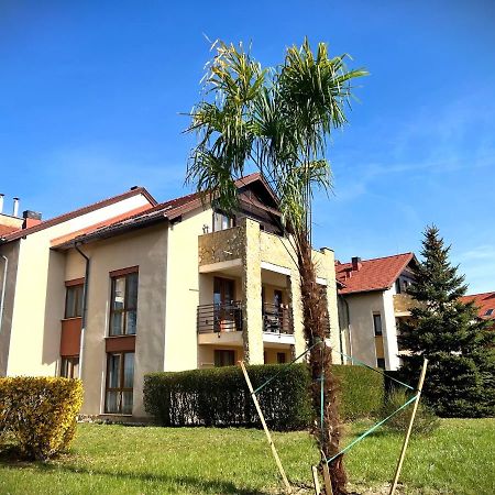 Luxus Golf Apartment Bük Exterior foto